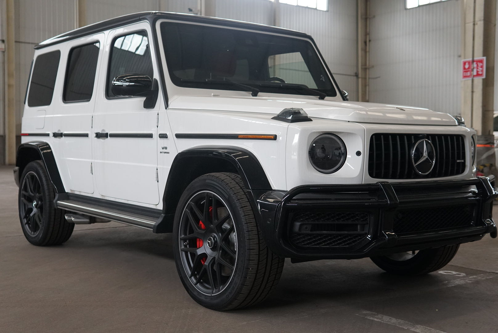 全球限量50台 AMG G63熊猫版 现车仅售288