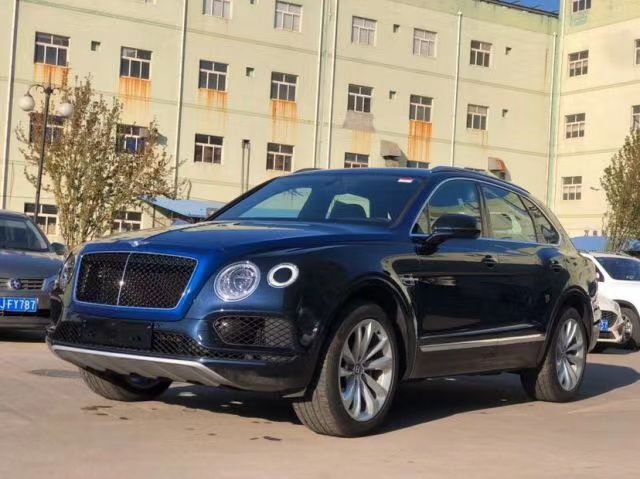 19款汽油添越4.0T汽油版 特选颜色港口仅售253万