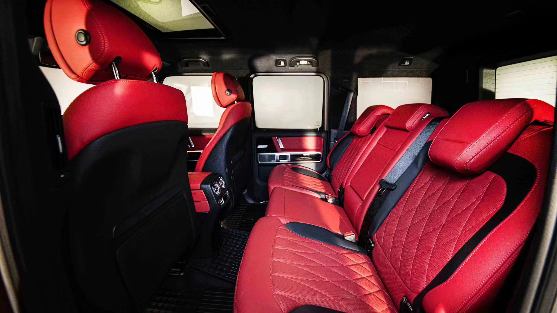 只要一眼你就会爱上它！全新20款红车红内 满配G63 全国唯一一台