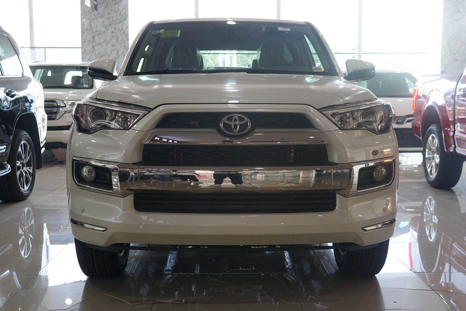 更为年轻态的越野 丰田超霸4.0LTD版本 天津港仅售57