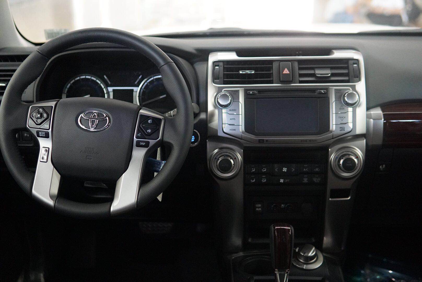 更为年轻态的越野 丰田超霸4.0LTD版本 天津港仅售57