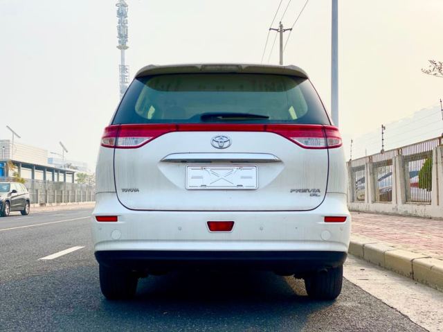 38万5 就能提一台进口商务车19款普瑞维亚 2.4 天窗 7座