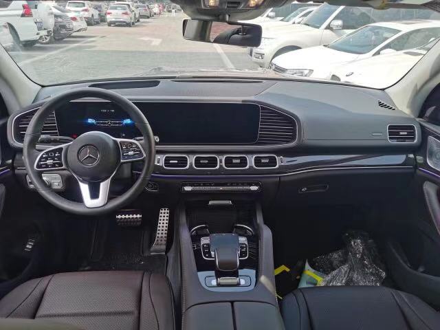 奔驰GLS450加版3.0T 豪华包 运动包 科技包高配港口现车135万