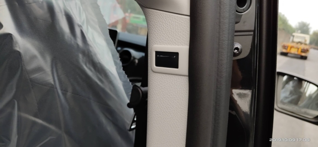 天津港中东版2020款奔驰V250  2.0T 标准 加长仅售54万7