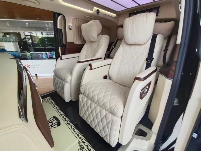 国六排放全国上牌 20款奔驰VS980L港口现车仅售65万