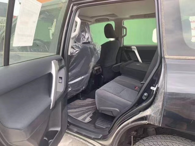 保税区最便宜的丰田霸道2700 限时特惠仅售43万