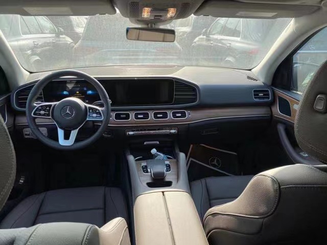 20款奔驰GLE350美版豪华 港口现车等国六钜惠68.8万