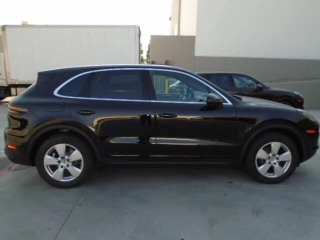 国六预售 20款保时捷卡宴3.0T汽油版保税区直营89万