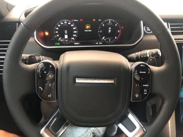 20款路虎揽胜3.0T汽油版 港口国六预售特惠127万