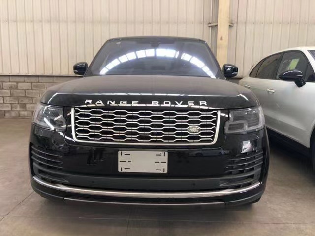 20款路虎揽胜3.0T汽油版 港口国六预售特惠127万