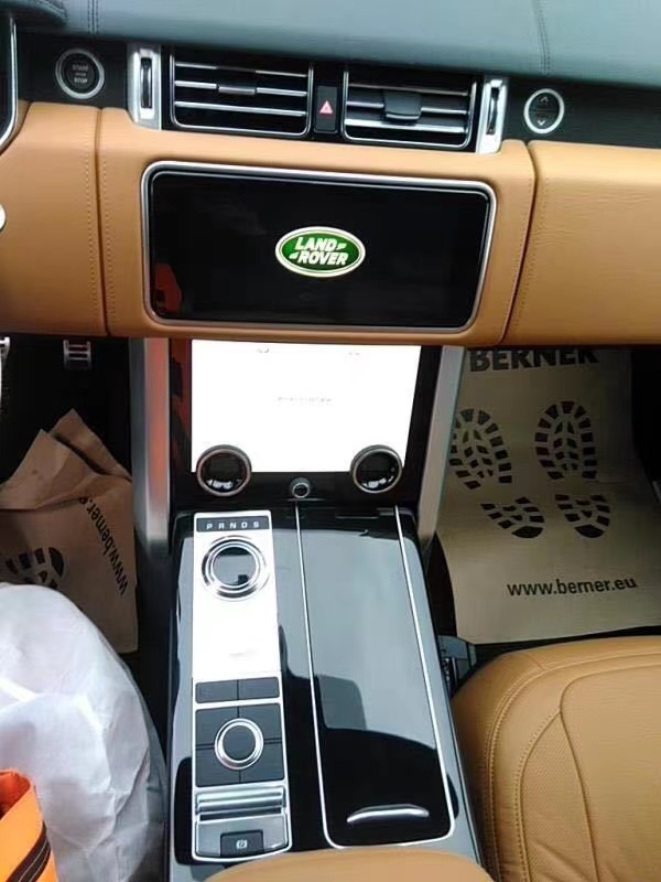 20款路虎揽胜3.0T创世加长版 港口独有配置国六特价预售中