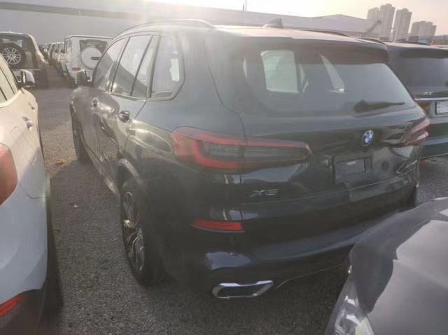 20款宝马X5墨西哥版M运动 港口现车国六预售特惠72万