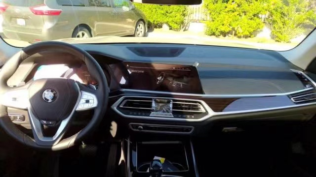 20款宝马X7美版标配3.0T 港口国六预售特惠仅售90万