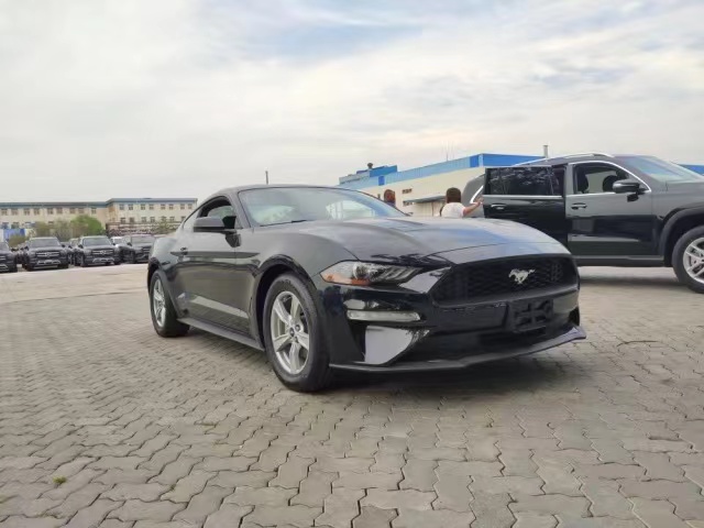 20款福特野马2.3T加版标配 港口国六预售中直营价32万