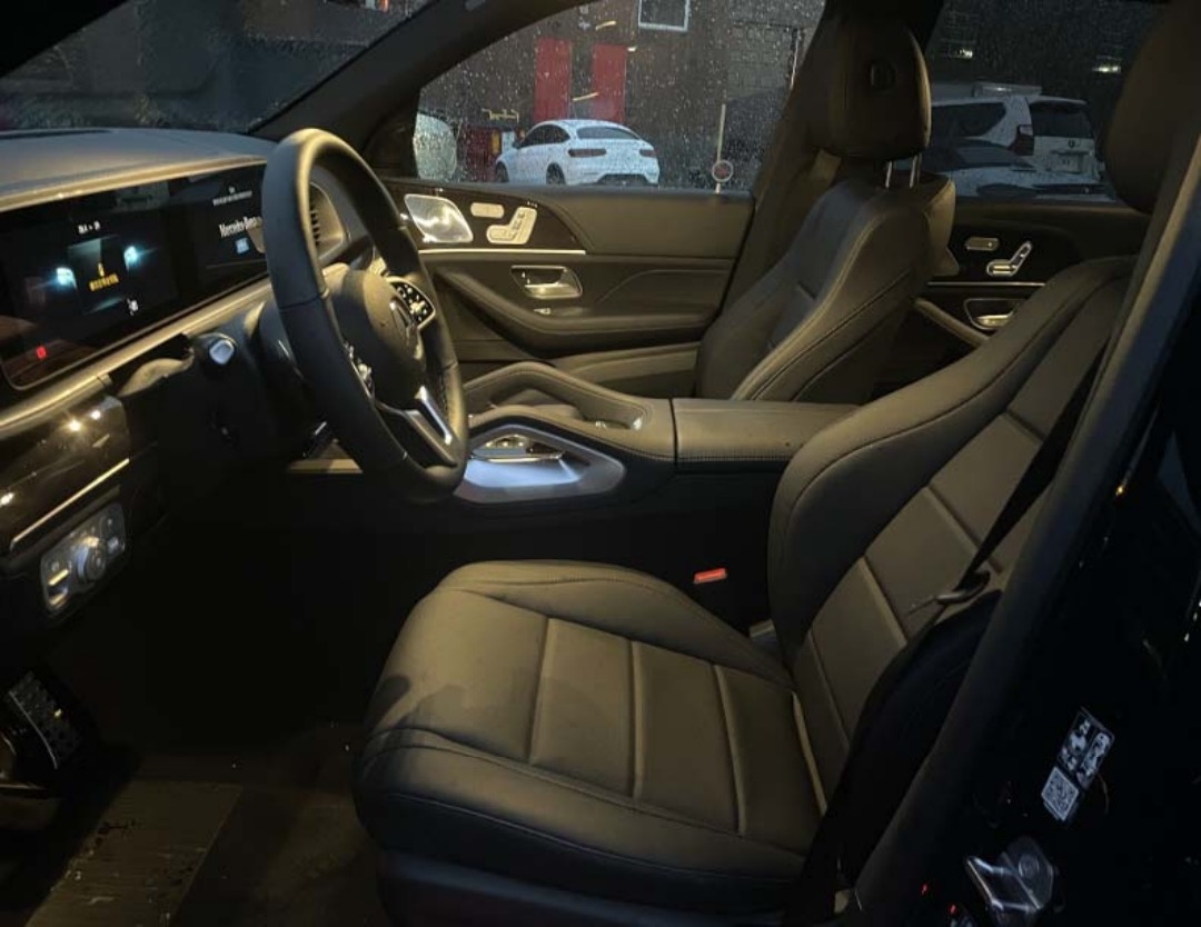 21款奔驰GLS450加版运动版中配 港口现车国六预售中特价115万