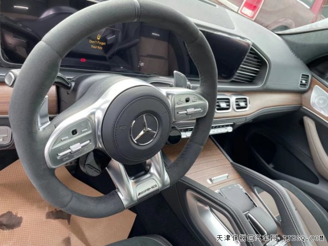 21款奔驰GLS63,603匹马力，4.2秒破百，性能野兽，已到港！