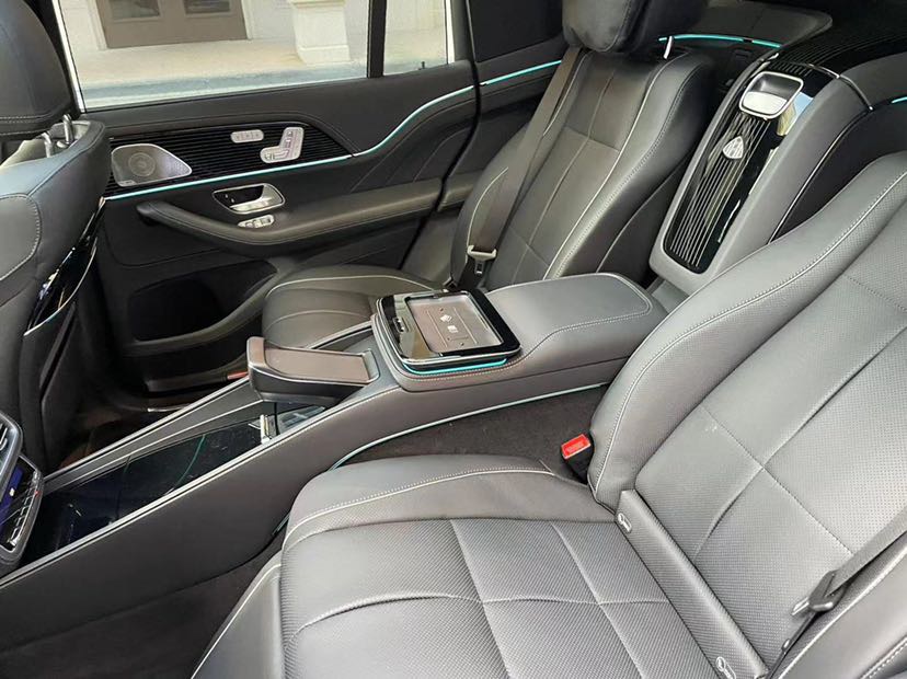 21款奔驰迈巴赫GLS600 同中规最顶配便宜100万港口特价预售