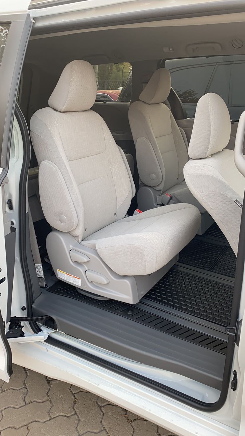 20款丰田塞纳四驱LE3.5汽油版 港口现车特价55万