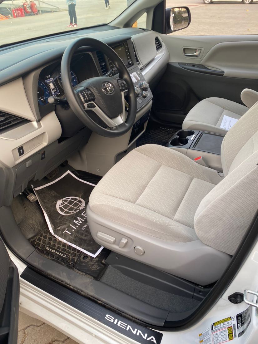 20款丰田塞纳四驱LE3.5汽油版 港口现车特价55万