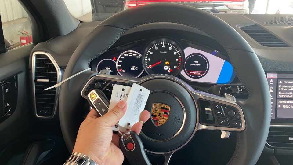 20款保时捷卡宴3.0T汽油版 国六排放全国上牌特价95万