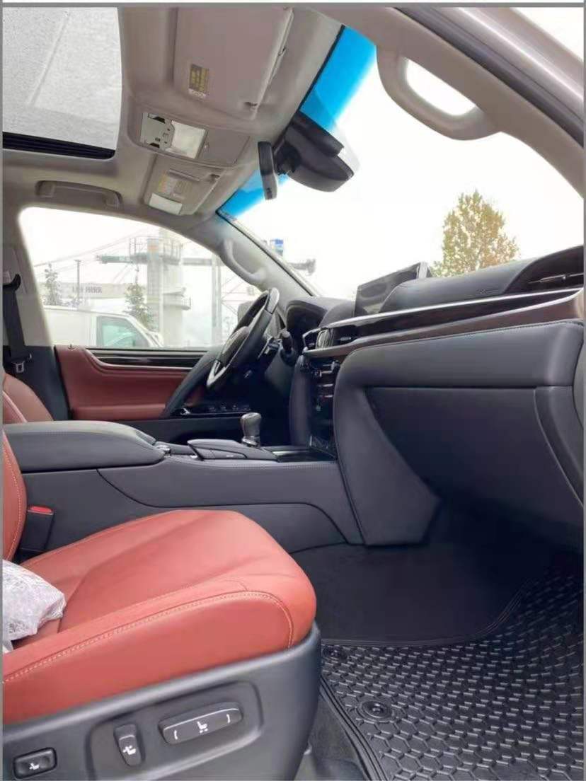 21款加版雷克萨斯LX570  天津国六随时提车价优