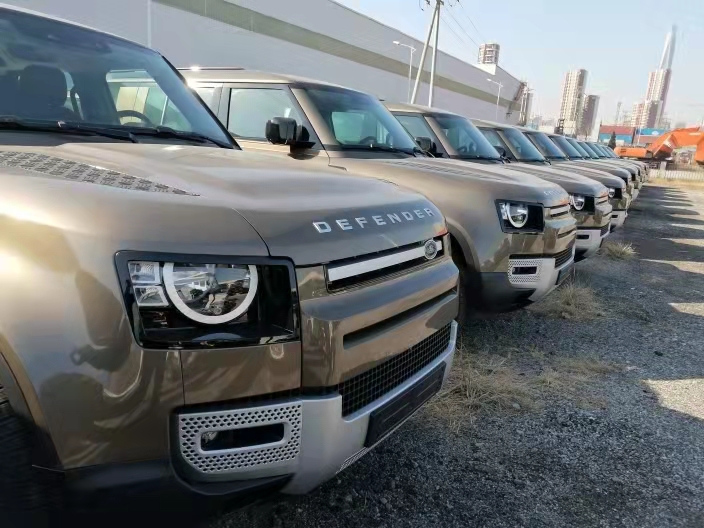 2020款路虎卫士3.0T  天津港现车热销全国