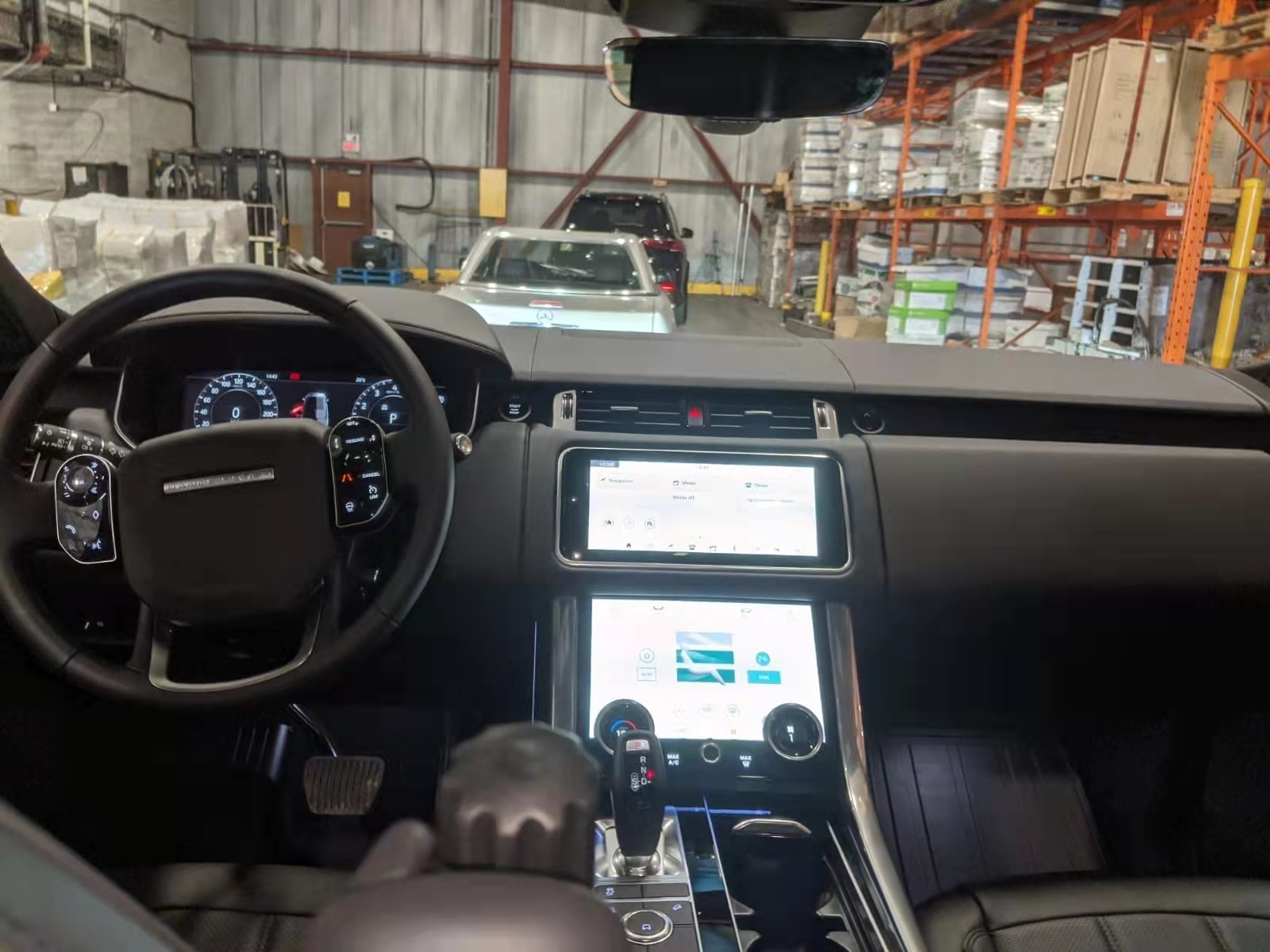 2020款路虎揽胜运动  天津港全国上牌特价钜惠