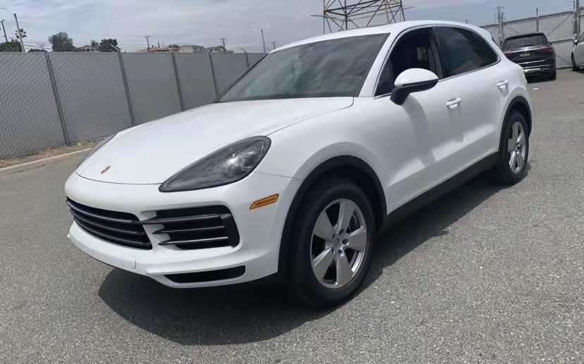 2021款保时捷卡宴 天津港保税区现车特惠