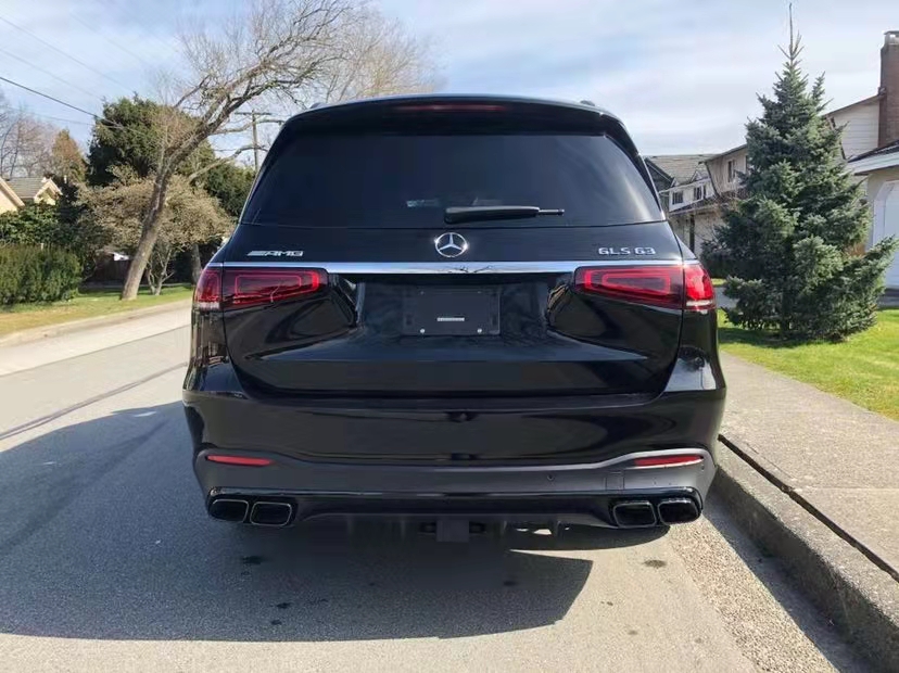  2021款奔驰GLS63  天津港保税区现车随时提