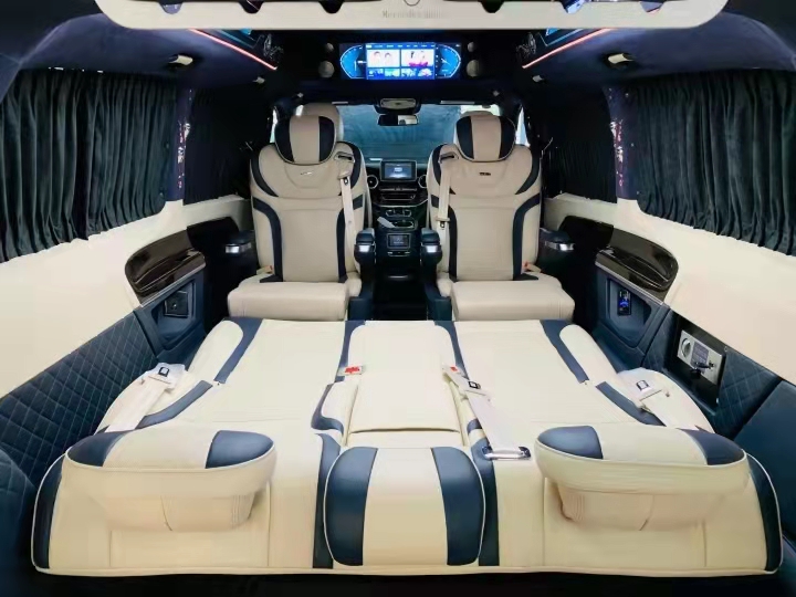 国六奔驰商务车敖璇版双门七座 天津港全国上牌价格钜惠