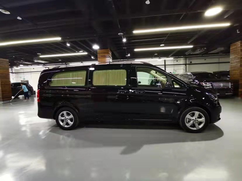 国六商务车奔驰威霆 天津港保税区特价钜惠