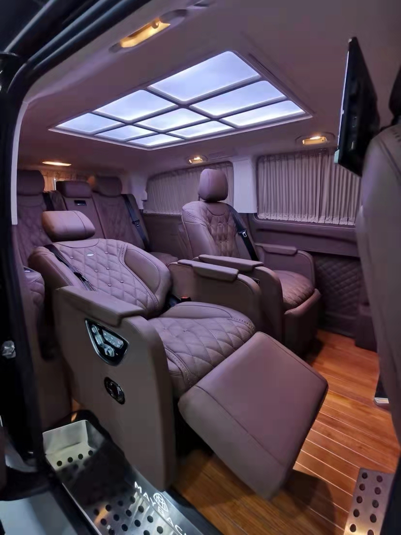 国六商务车奔驰威霆 天津港保税区特价钜惠