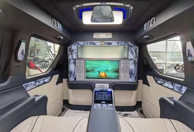 20款双门奔驰威霆改装高顶全隔断商务车 天津港钜惠来袭