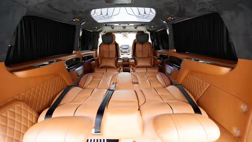 21款奔驰威霆七座商务车 天津港全国上牌价格钜惠