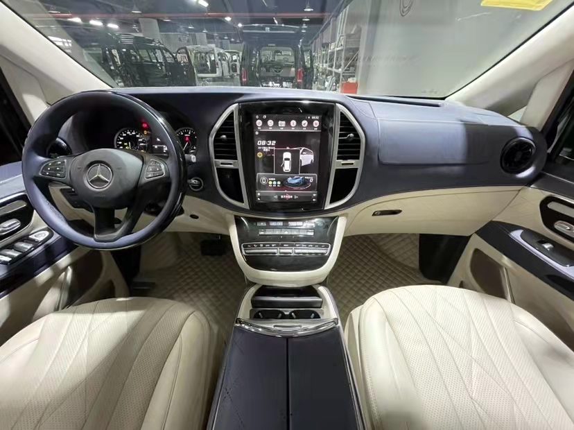 国六威霆改装款商务车七座 天津港保税区随时提车价优