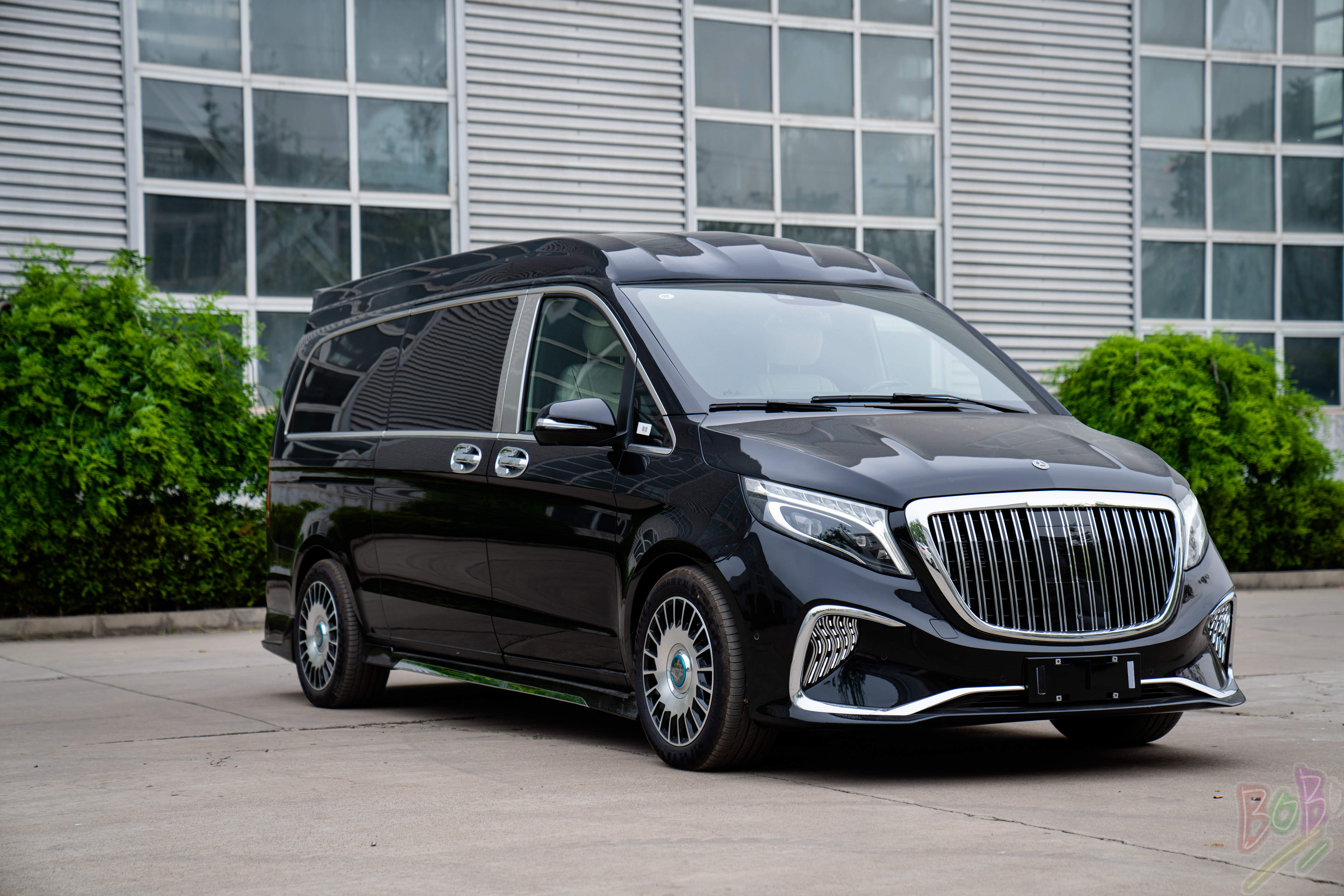 奔驰V260L改装7座高顶商务车 天津港全国上牌价格钜惠