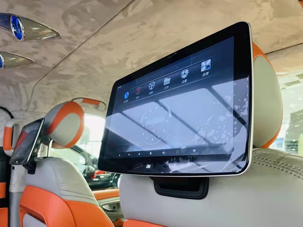 奔驰v260迈巴赫七座商务车 天津港保税区现车随时提