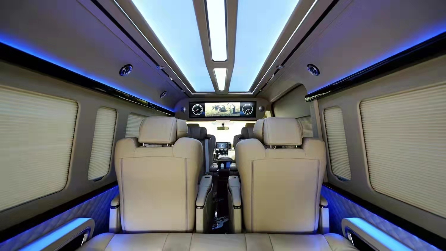 进口丰田海狮升级商务车  天津港最新报价