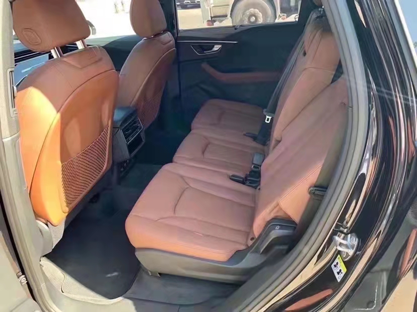 天津港20款奥迪Q7现车价格低至冰点热卖出售