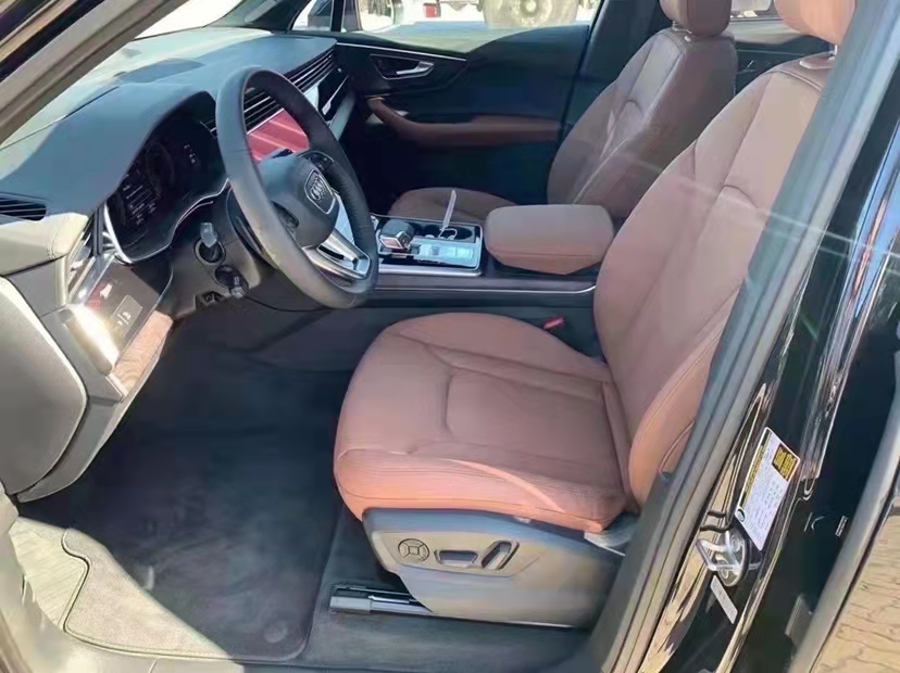 天津港20款奥迪Q7现车价格低至冰点热卖出售