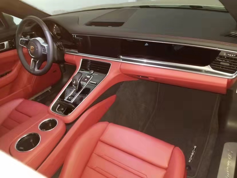 保时捷Panamera 20款 4S 2.9T  天津港国六优惠秒杀酬宾