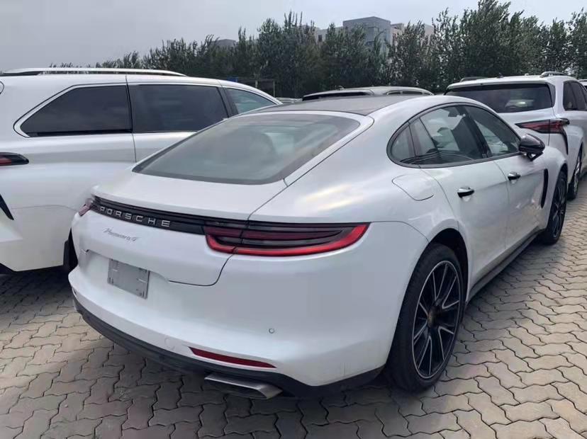 保时捷Panamera 20款 4S 2.9T  天津港国六优惠秒杀酬宾