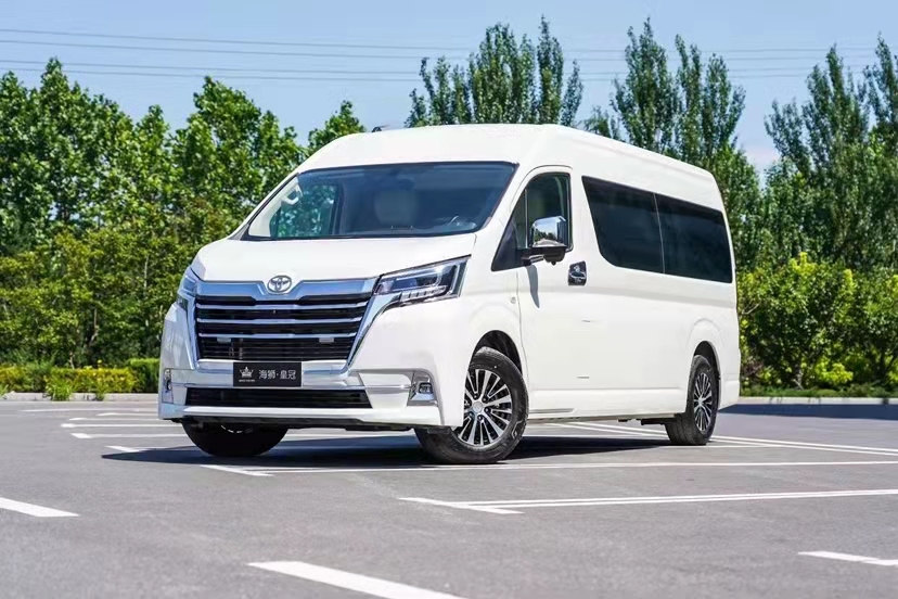  进口丰田海狮商务车  天津港现车最新报价