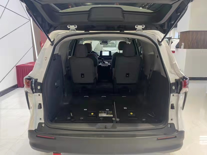 塞纳 21款 2.5 油电混合 四驱 LE 天津港全国最新报价