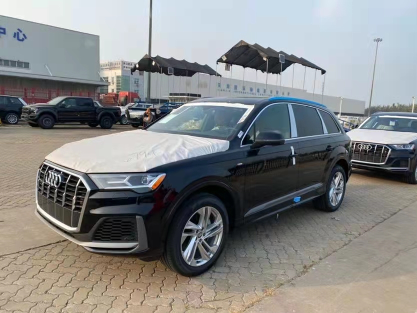奥迪Q7 201款 3.0T Komfort舒适 天津港全国最新报价