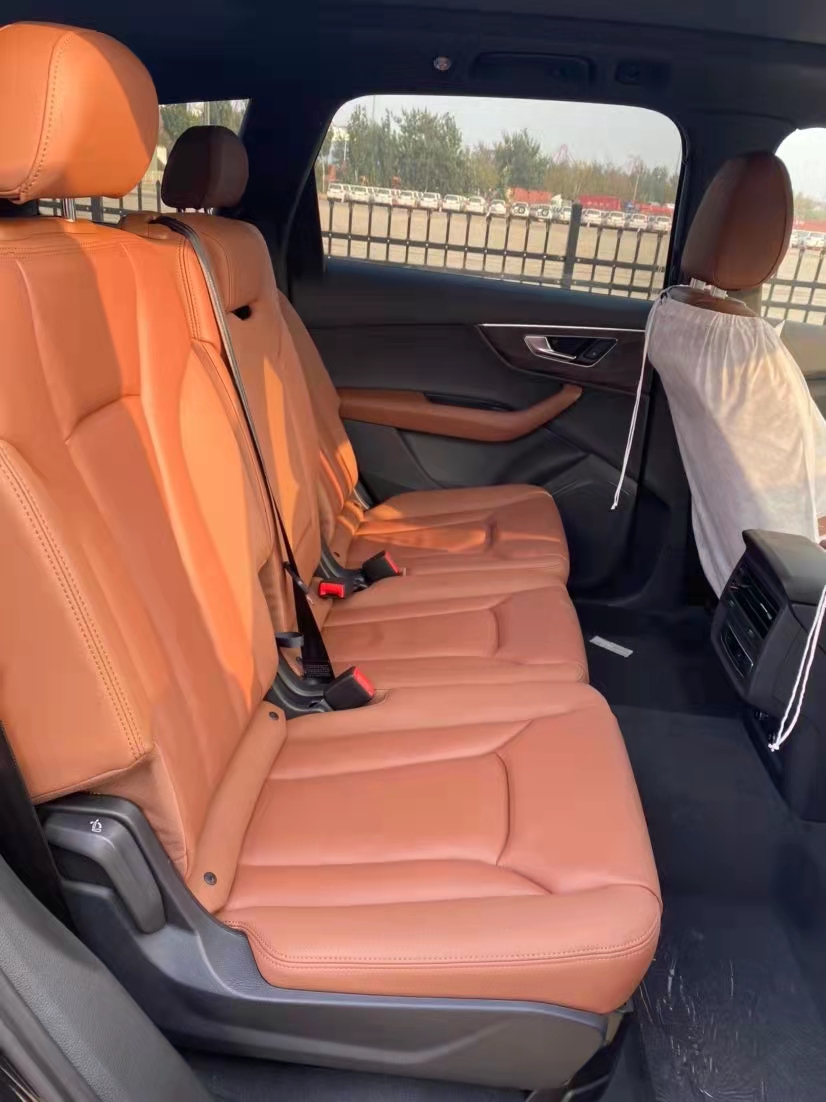 奥迪Q7 201款 3.0T Komfort舒适 天津港全国最新报价