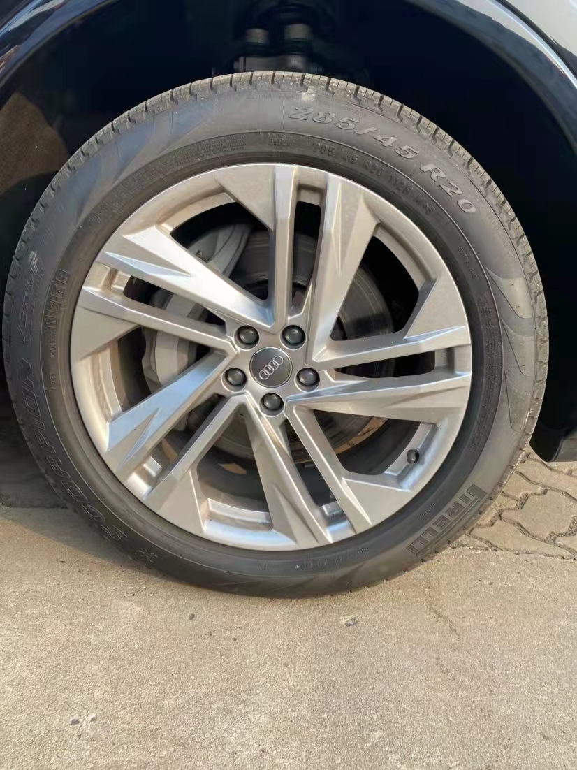 奥迪Q7 201款 3.0T Komfort舒适 天津港全国最新报价