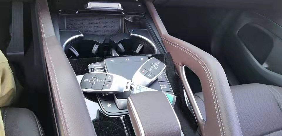 奔驰GLS450 21款 7座 全景20轮  天津港国六清仓钜惠十月促销