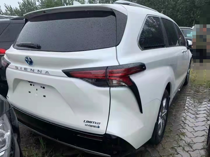 塞纳 21款 2.5 油电混合 四驱 LTD  天津港国六优惠秒杀酬宾