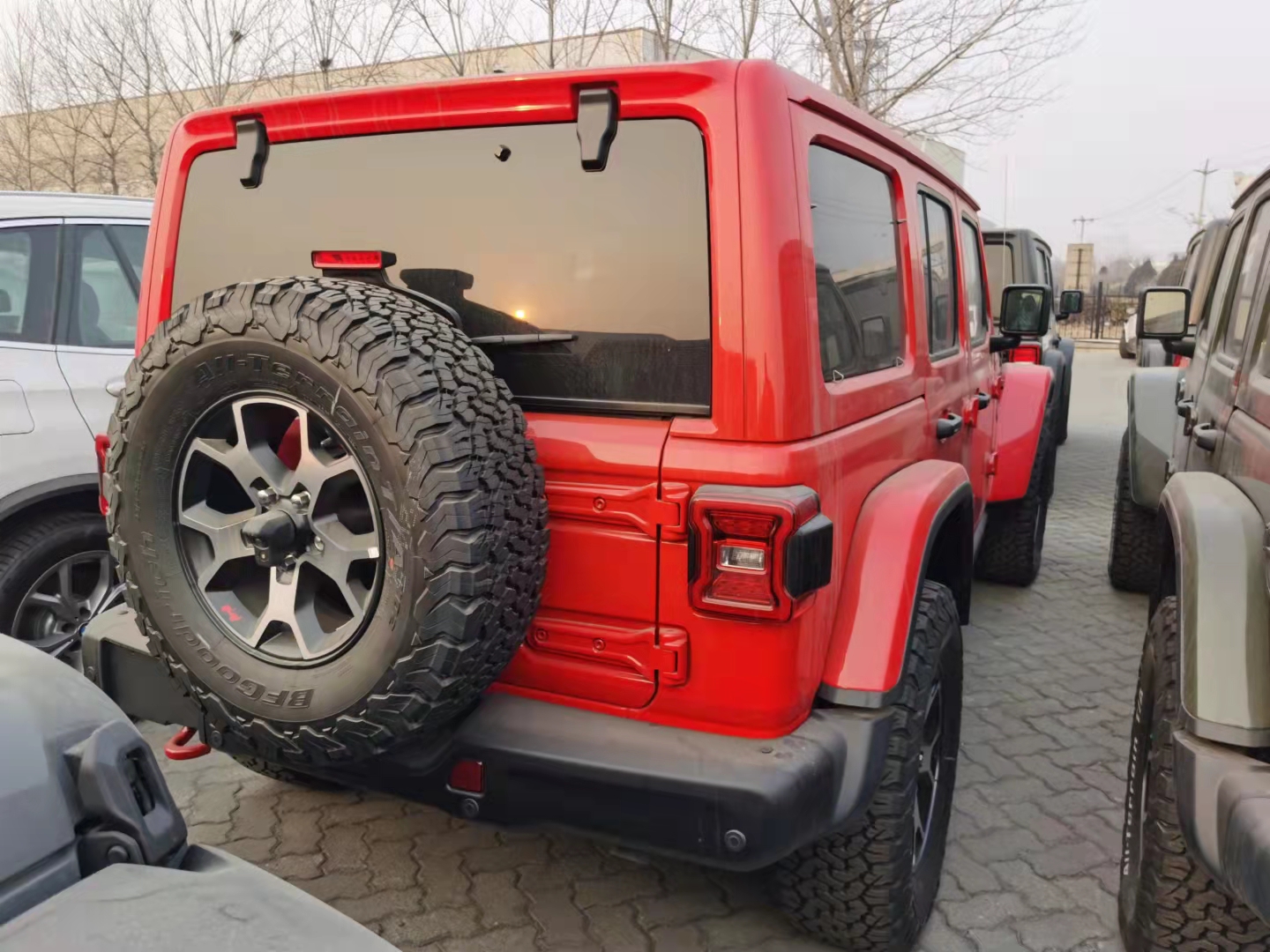 牧马人 21款 2.0T 自动 四门 硬顶 罗宾汉 天津港钜惠直营全国